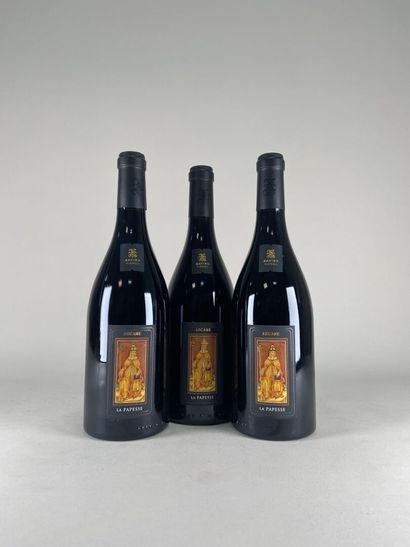 CHATEAUNEUF DU PAPE. Domaine Xavier Vignon....