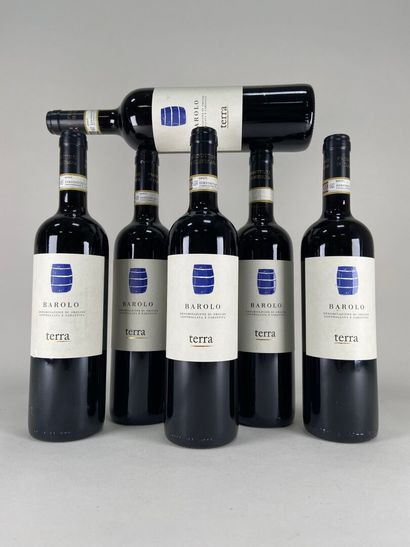 BAROLO. Cantina Clavesana. Terra. 2019. 6...