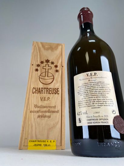 CHARTREUSE. Les Pères Chartreux. Yellow V.E.P....