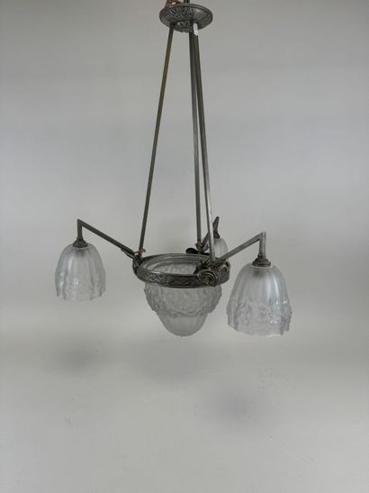 Lustre en verre moulé à trois feux de lumière,...