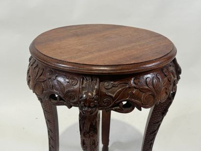 ASIE.
Petite sellette circulaire en bois...