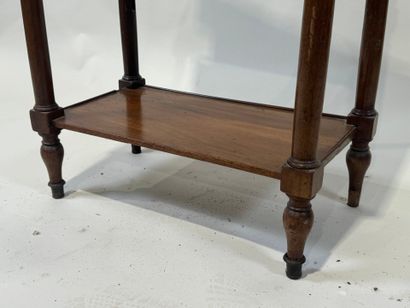 Billet doux en bois mouluré, la garniture...