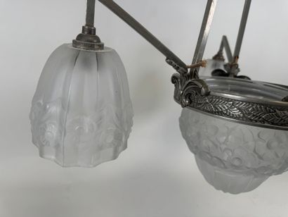 Lustre en verre moulé à trois feux de lumière,...