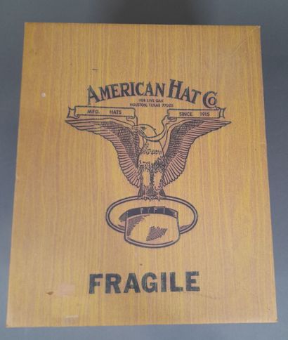 AMERICAN HAT CO, HOUSTON TEXAS USA.
White...