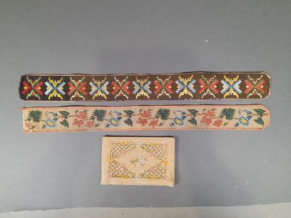Lot including : 
- Fluted and moiré cream...