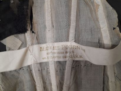 MADAME POURNIN, MODES ET ROBES..., 46 BROMPTON...