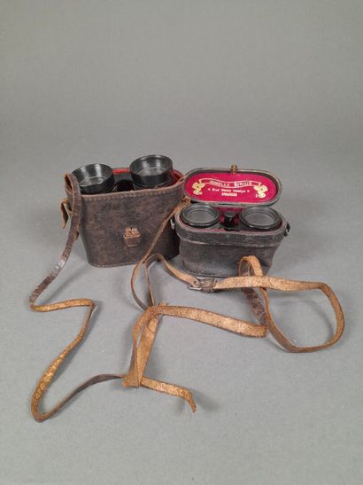 Lot including: 
- One-handle handbag in light...
