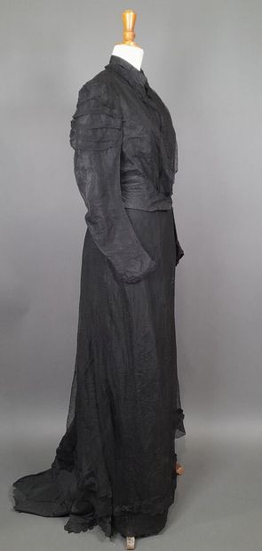 MME P.MOUTOZ, ROBES ET CONFECTION, 95 RUE...