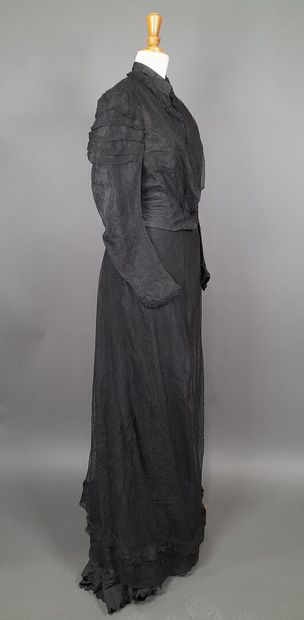 MME P.MOUTOZ, ROBES ET CONFECTION, 95 RUE...