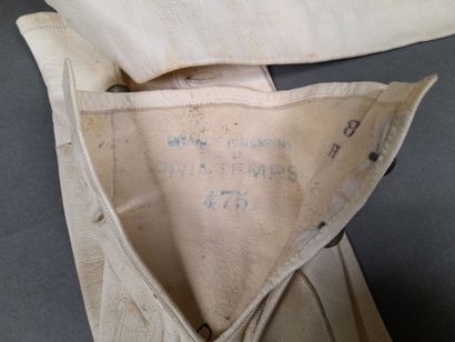 Important lot of leather or jersey gloves,...