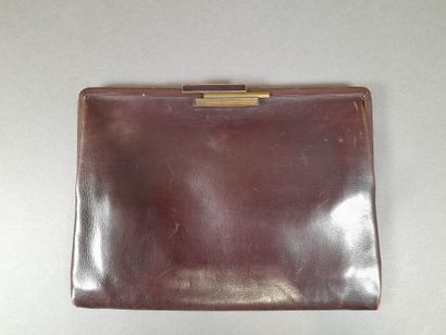 KLEIN, WIEN GRABEN.
Brown leather clutch...