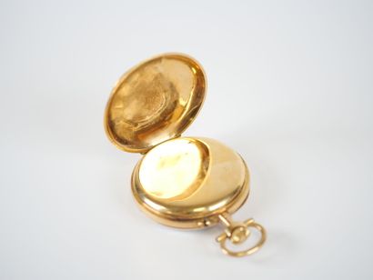 DETOUCHE, Paris. 
18K yellow gold gousset...