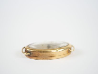 Oval ladies' wristwatch case in 18K yellow...