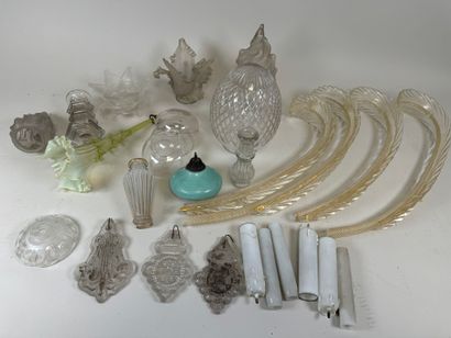 Important lot of crystals and glassware for...