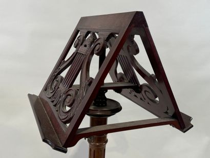 Moulded mahogany lectern with lyre decoration,...