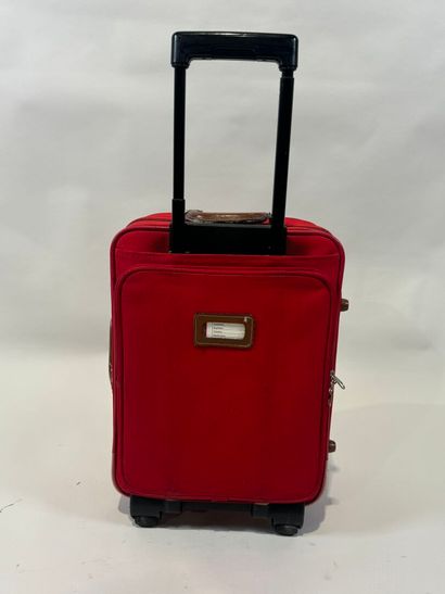 LANCEL.
Travel or hand luggage on wheels...
