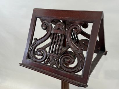 Moulded mahogany lectern with lyre decoration,...