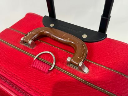 LANCEL.
Travel or hand luggage on wheels...