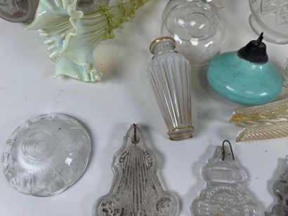 Important lot of crystals and glassware for...