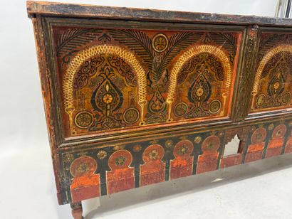 NORTH AFRICA.
Polychrome painted wood chest...
