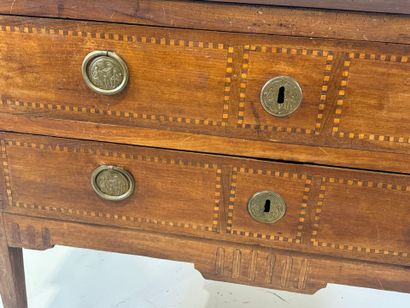 Wood and veneer chest of drawers opening...