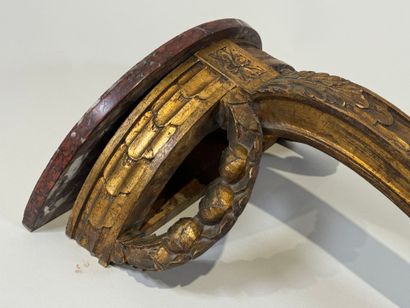 Small console in gilded, carved and openworked...