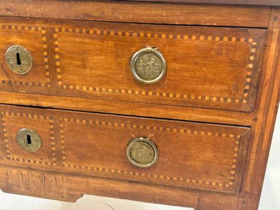 Wood and veneer chest of drawers opening...
