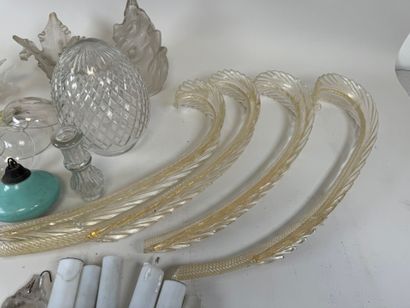 Important lot of crystals and glassware for...