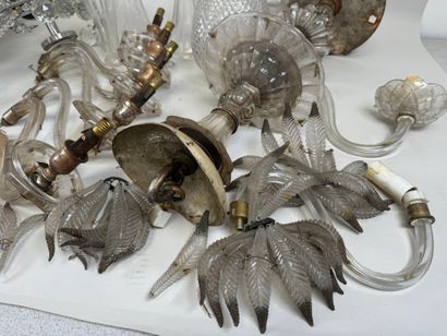 Important lot of crystals and glassware for...