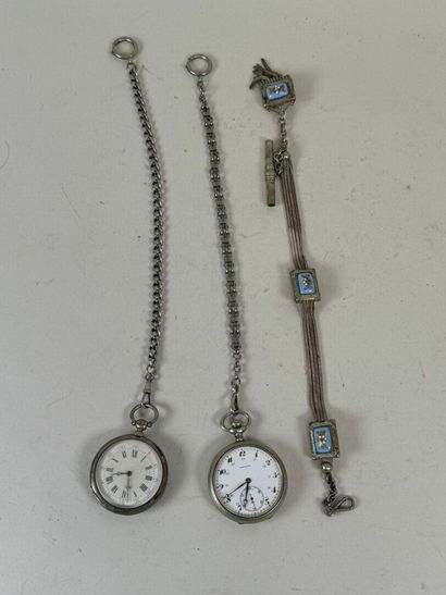 Lot of 2 pocket watches, one silver and the...