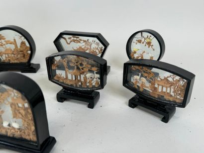 CHINA, 20th century.
Collection of 10 glass...