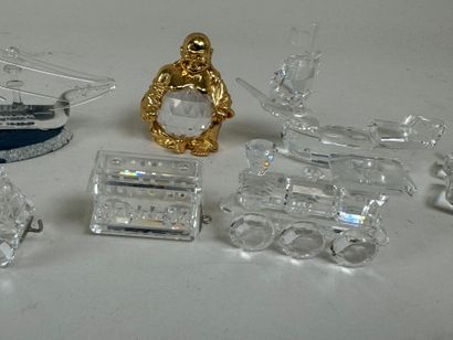 SWAROVSKI.
Lot of 8 small subjects in faceted...