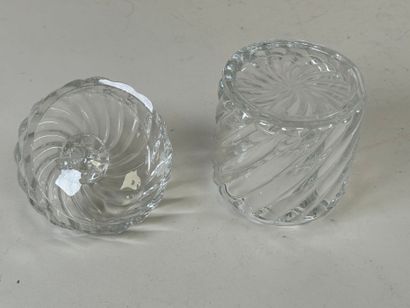 BACCARAT.
Twisted molded crystal covered...