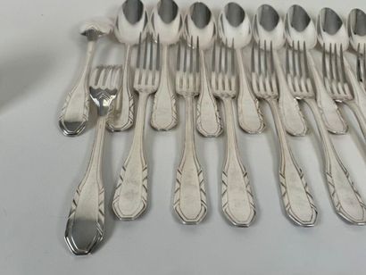 Partie de ménagère en métal argenté modèle...