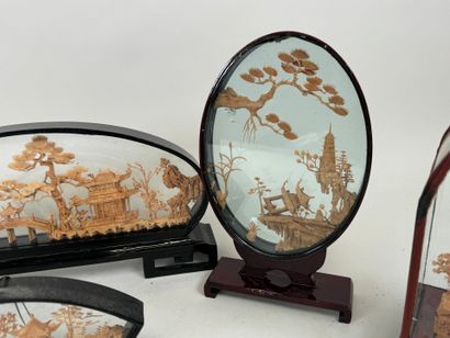 CHINA, 20th century.
Collection of 5 dioramas...