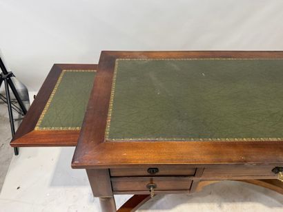 Flat desk in wood and imitation leather opening...