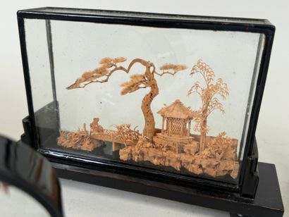 CHINA, 20th century.
Collection of 10 glass...