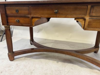 Flat desk in wood and imitation leather opening...
