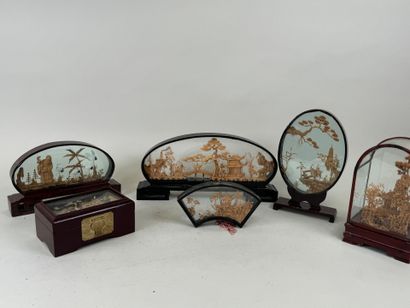 CHINA, 20th century.
Collection of 5 dioramas...