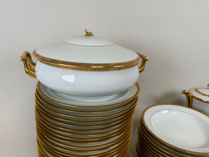 An important part of a white porcelain and...