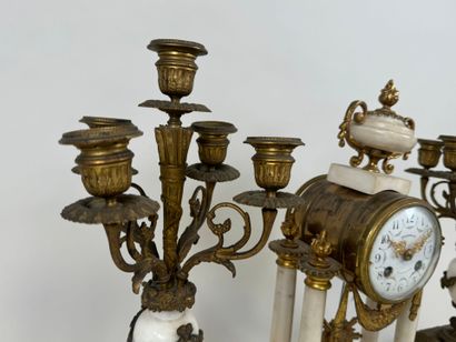 PERREAU in Montrichard.
White marble and...