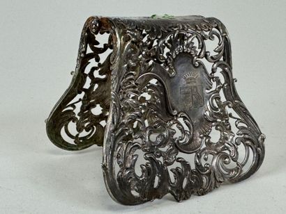 Alphonse DEBAIN (active 1883-1911).
Silver-plated...