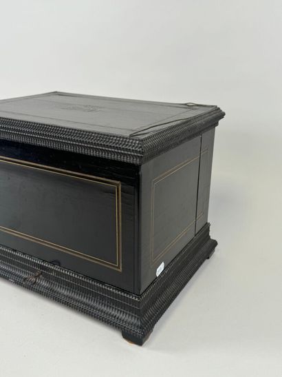 Liqueur cellar in blackened wood and brass...