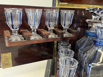 Liqueur cellar in blackened wood and brass...