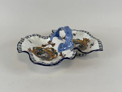 GIEN.
Polychrome earthenware display stand...