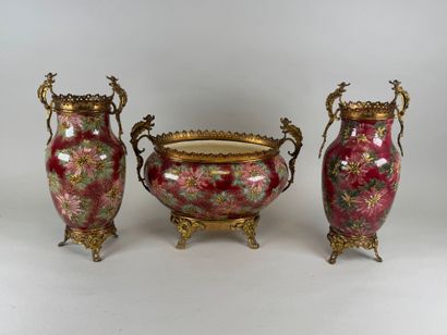 KELLER et GUERIN.
Garniture de cheminée en...