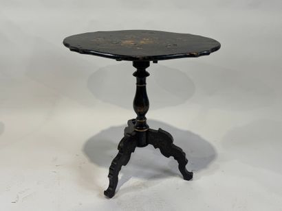 Trivet pedestal table in blackened burgundy...