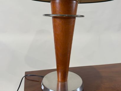 Desk lamp in wood, metal and plastic.
Electrified.
H....