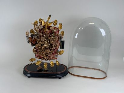 Globe de mariée en verre bombé et socle en...