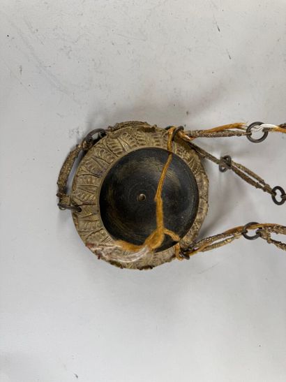 Chandelier in chased gilt bronze and sheet...